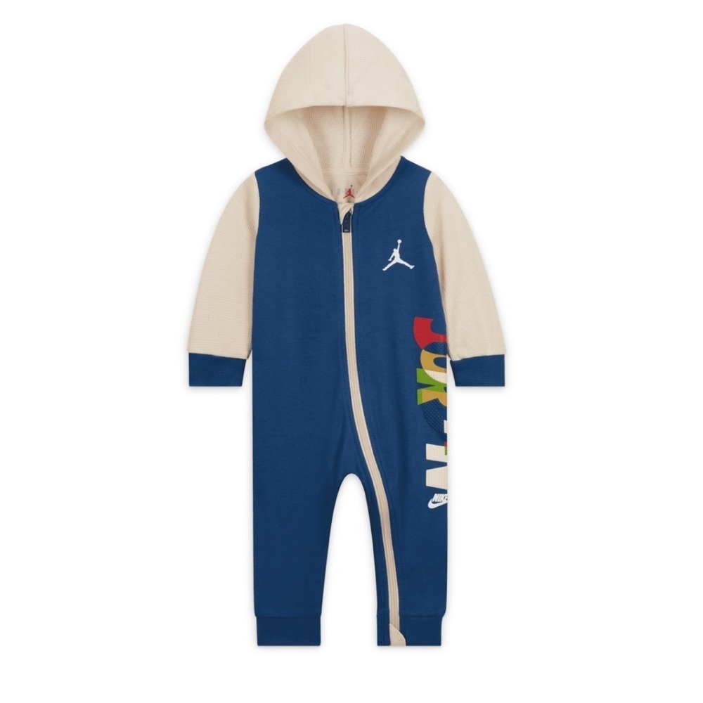 JORDAN
Messy Room Hooded Corverall Baby